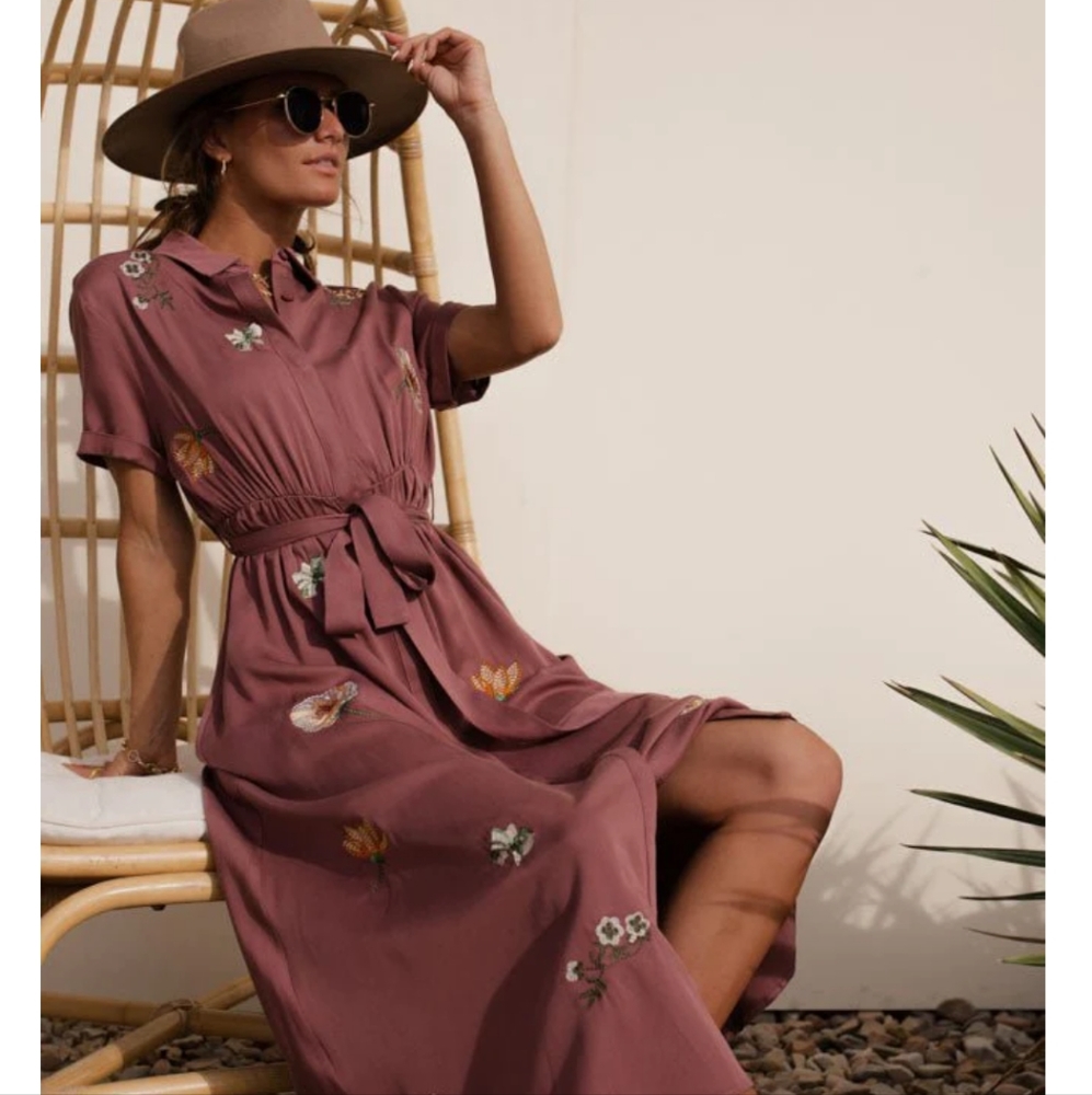 NWT Böhem Leticia Embroidered Maxi Dress